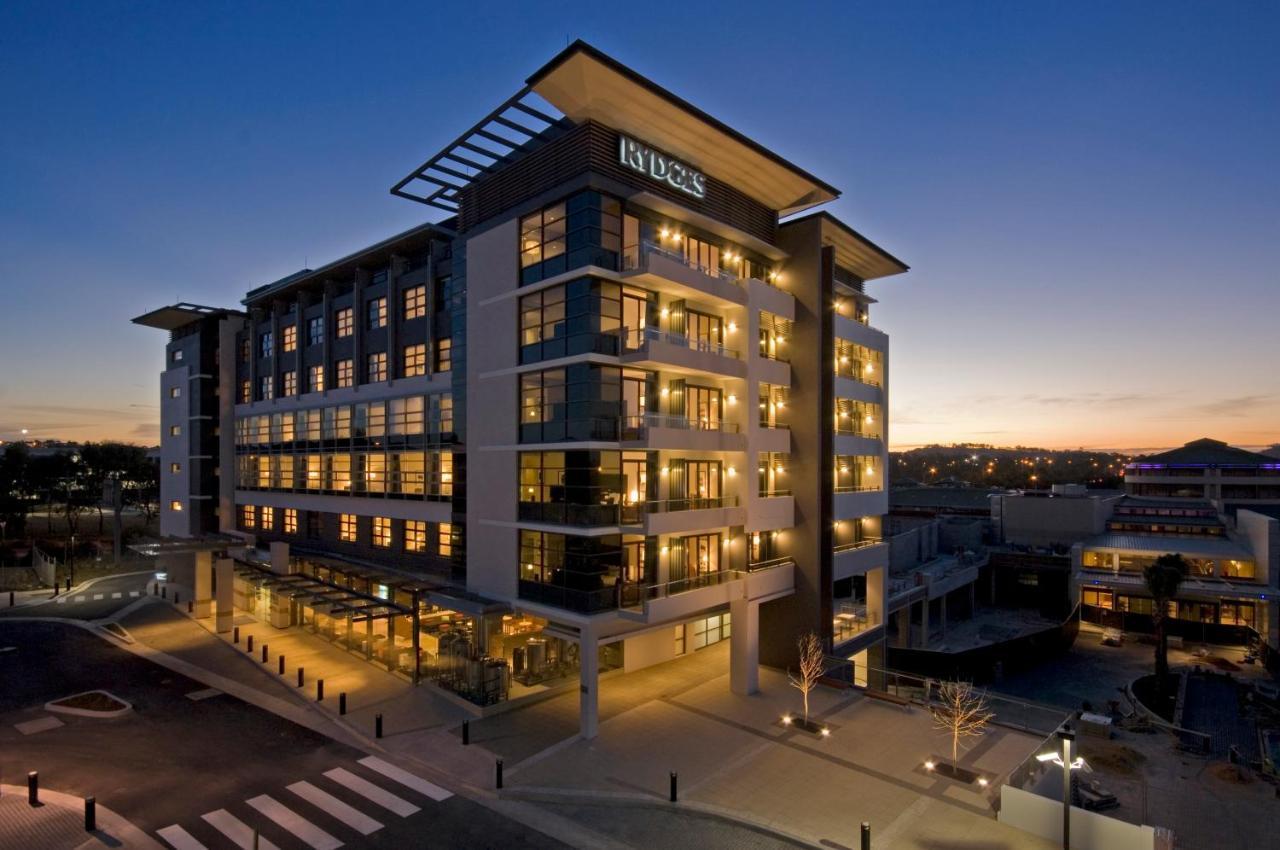 Rydges Campbelltown Hotel Exterior photo